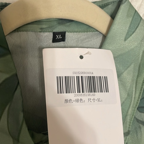 Ladies Button Down Blouse - Picture 4 of 7